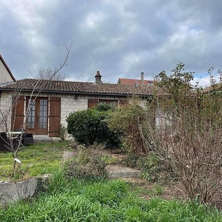May'S Cottage Availles-Limouzine Экстерьер фото