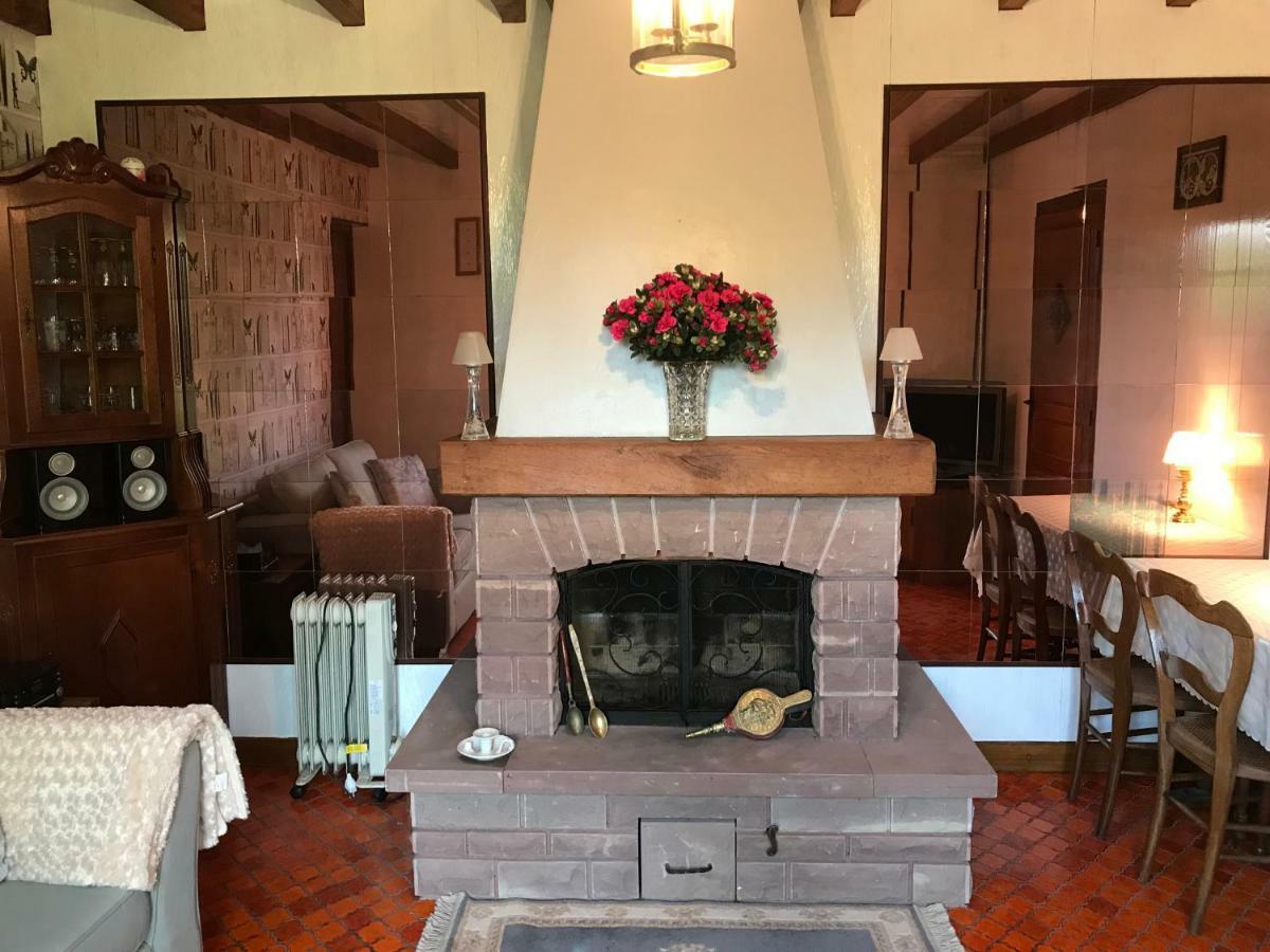 May'S Cottage Availles-Limouzine Экстерьер фото